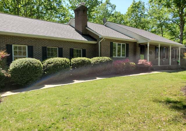 Property at 6714 Turkey Run Dr, Fredericksburg, VA 22407, 4 beds, 3 baths