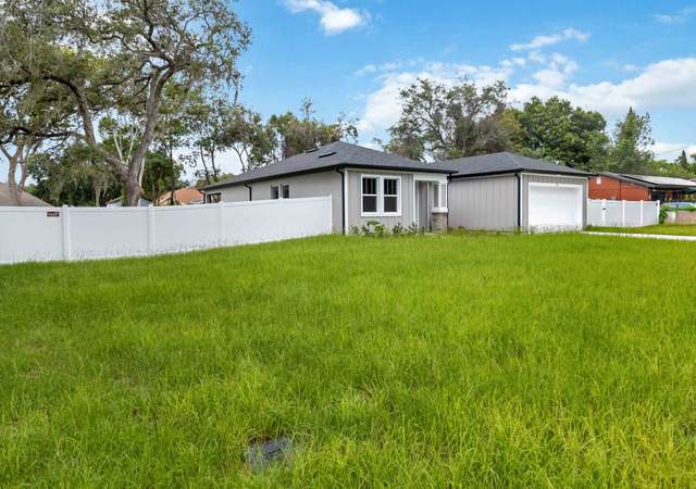Photo of 2341 Oleander Rd, Deland, FL 32724