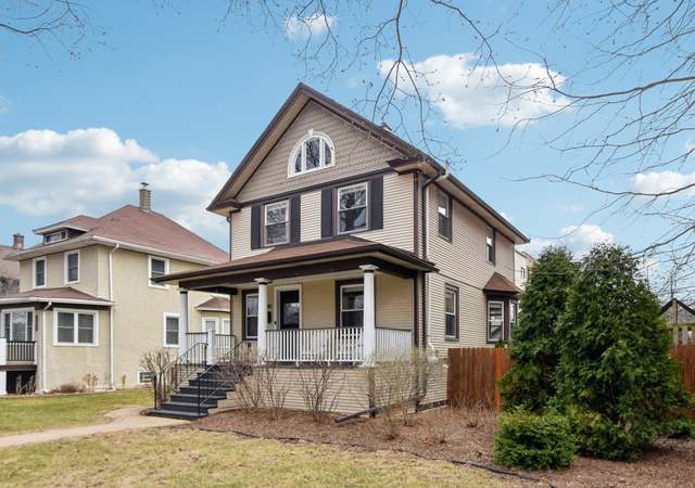 Property at 840 S Humphrey Ave, Oak Park, IL 60304, 3 beds, 2.5 baths