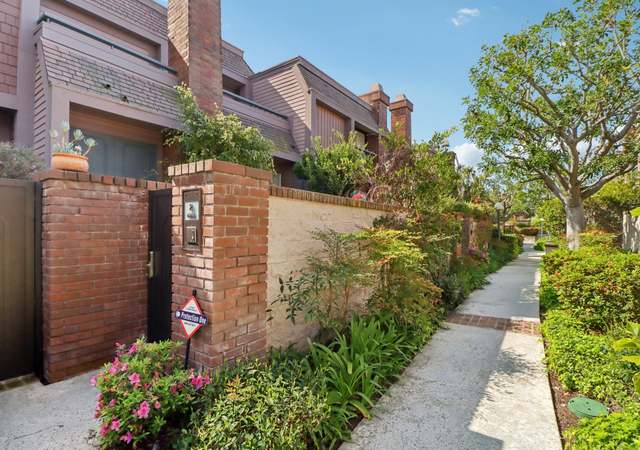 Property at 4515 Alla Rd #2, Marina Del Rey, CA 90292, 2 beds, 2.5 baths