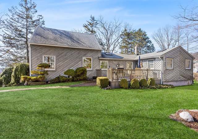 Property at 40 Maple Rd, Lake Peekskill, NY 10537, 3 beds, 1 bath