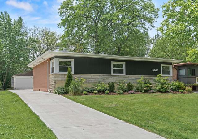 Property at 3019 Hartzell St, Wilmette, IL 60091, 3 beds, 2 baths
