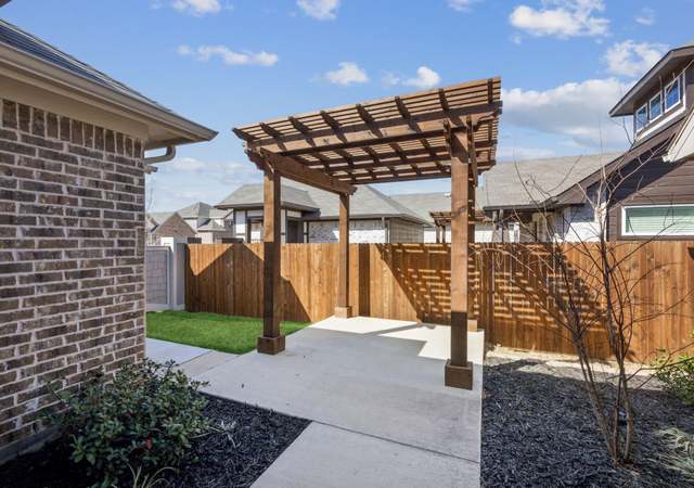 Photo of 629 Presidio St, Aubrey, TX 76227