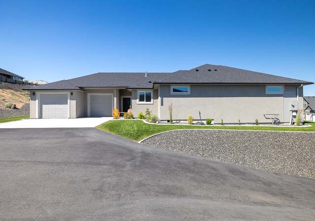 Property at 6657 Caspian Pl, West Richland, WA 99353, 3 beds, 2 baths