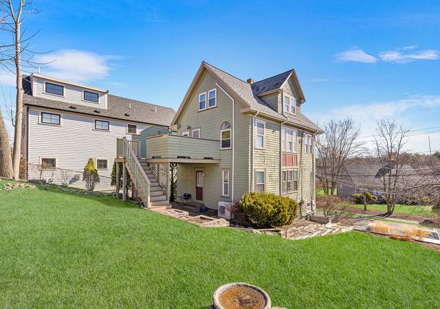 Photo of 30 Bow St #1, Lexington, MA 02420