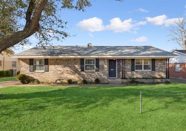 Property at 3809 Dartmouth St, Garland, TX 75043, 3 beds, 2 baths