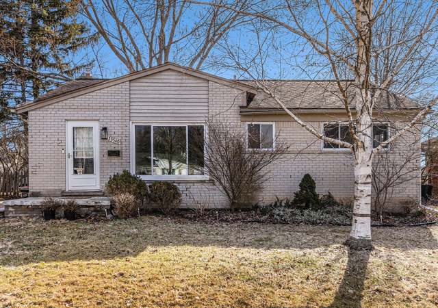 Property at 23540 Loomis Ct, Farmington, MI 48336, 3 beds, 1.5 baths