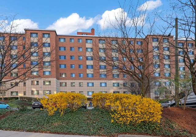 Property at 1200 S Arlington Ridge Rd #404, Arlington, VA 22202, 1 bed, 1 bath