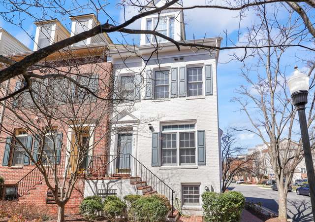 Property at 8861 Ashgrove House Ln, Vienna, VA 22182, 3 beds, 3.5 baths