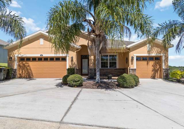 Property at 1892 Sanderling Dr, Clermont, FL 34711, 4 beds, 3 baths