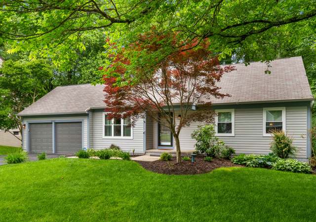 Property at 15251 Cedar Knoll Ct, Dumfries, VA 22025, 3 beds, 3 baths