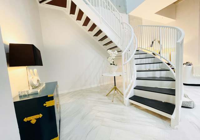 Photo of 300 S Australian Ave #126, West Palm Beach, FL 33401