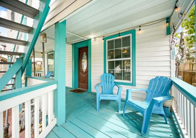 Property at 2014 39th St, Galveston, TX 77550, 4 beds, 2 baths