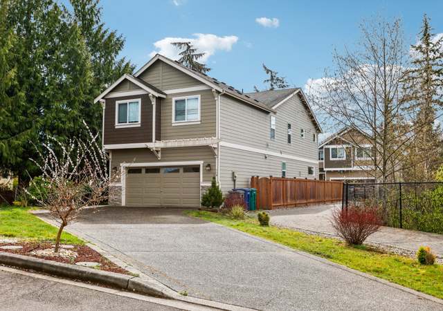 Property at 110 204th Pl SW, Lynnwood, WA 98036, 4 beds, 2.5 baths