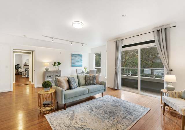 Property at 925 110th Ave NE #207, Bellevue, WA 98007, 1 bed, 1.5 baths