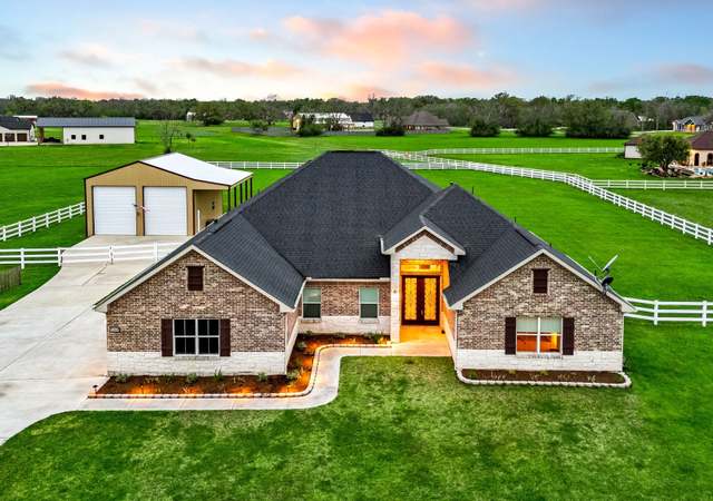 Property at 17314 Cypress Hill Dr, Rosharon, TX 77583, 4 beds, 3.5 baths
