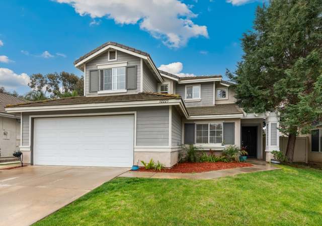 Property at 32225 Via Cesario, Temecula, CA 92592, 4 beds, 3 baths