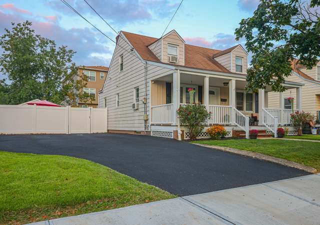 Photo of 137 S 4Th Ave, Manville Boro, NJ 08835-1813