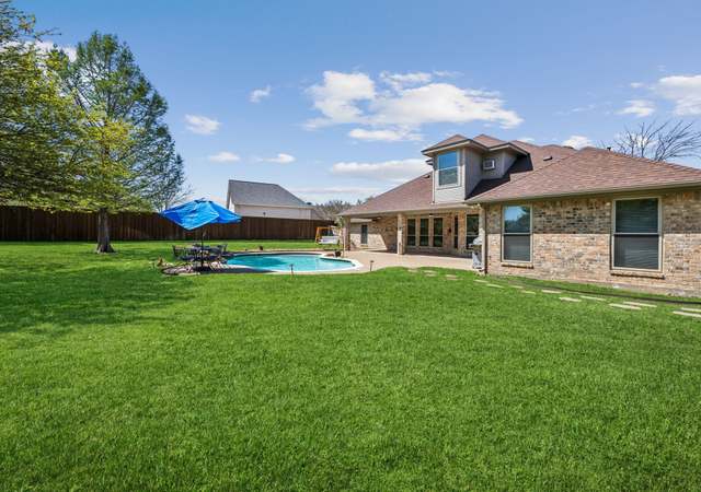 Photo of 404 Birchwood Ln, Haslet, TX 76052