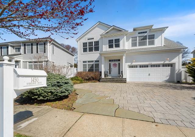 Photo of 1450 Horseshoe Dr, North Bellmore, NY 11710
