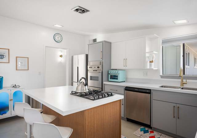 Property at 74015 Aster Dr, Palm Desert, CA 92260, 4 beds, 2.5 baths