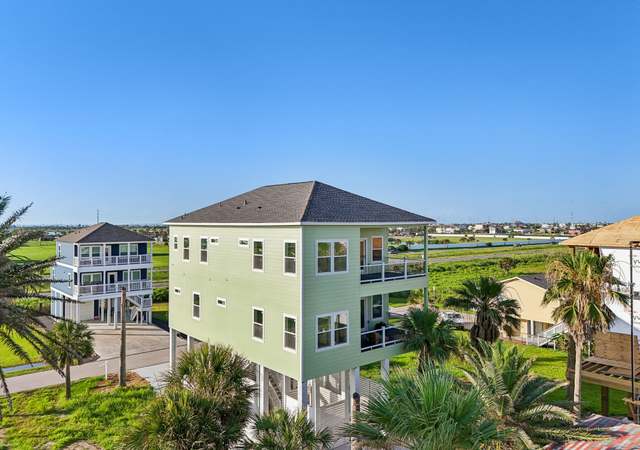 Property at 11207 Schwartz Dr, Galveston, TX 77554, 4 beds, 4.5 baths