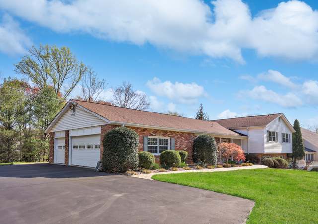 Property at 12801 Oxon Rd, Herndon, VA 20171, 5 beds, 3 baths