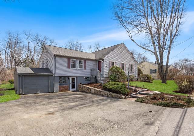Photo of 49 Elm St, Hopkinton, MA 01748