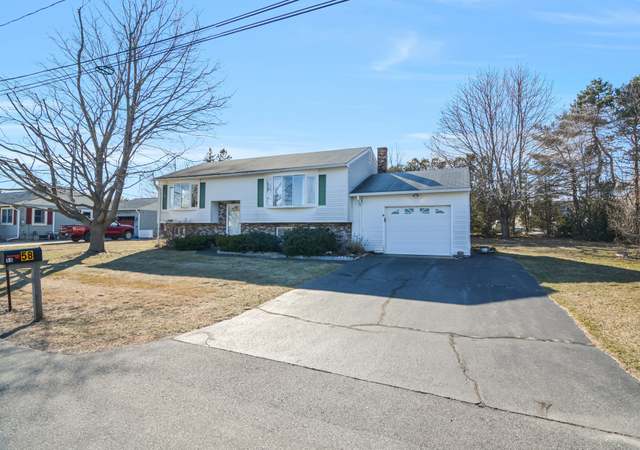 Property at 58 Bayview Ter, Wells, ME 04090, 4 beds, 2 baths