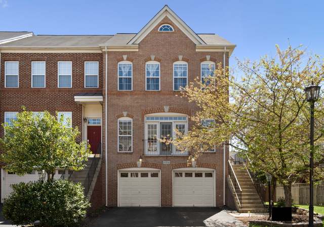 Property at 41909 Beryl Ter, Aldie, VA 20105, 3 beds, 3.5 baths