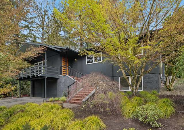 Photo of 4927 SW Elm Ln, Portland, OR 97221