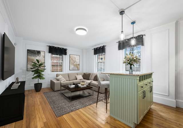 Photo of 1450-1454 Beacon St #204, Brookline, MA 02446