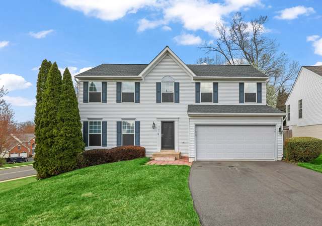 Property at 9303 Elise Ct, Manassas Park, VA 20111, 4 beds, 3.5 baths