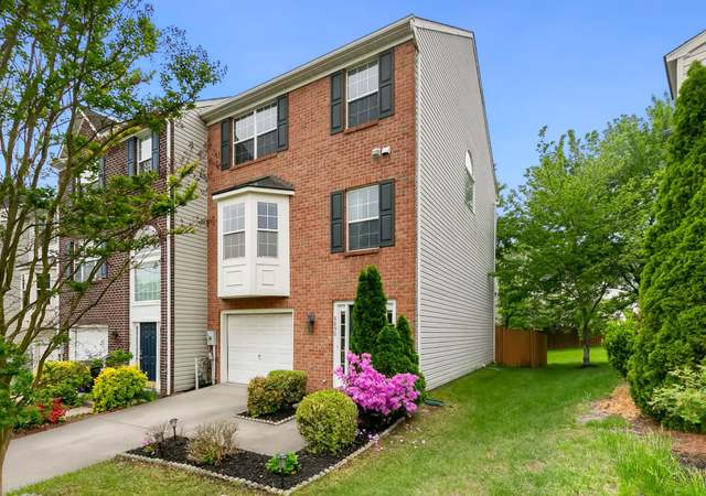 Property at 5830 Shady Oak Ln, Elkridge, MD 21075, 3 beds, 3 baths