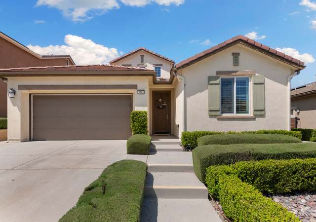 Property at 3543 Sugarberry Ct, Fontana, CA 92336, 4 beds, 3.5 baths