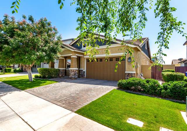 Property at 3023 E Arabian Dr, Gilbert, AZ 85296, 3 beds, 3 baths