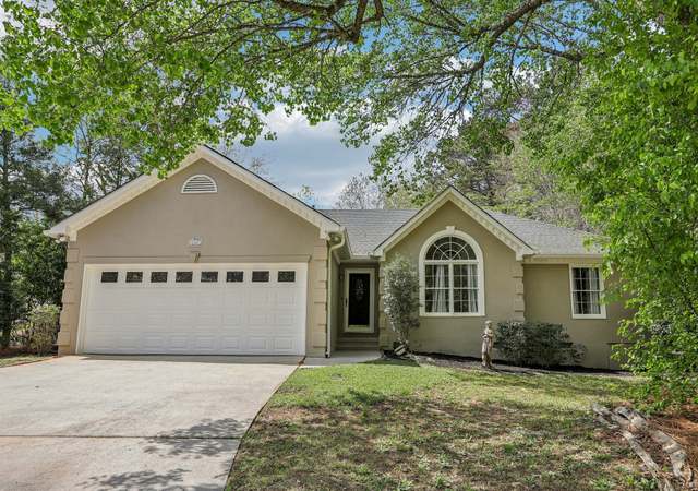 Property at 2410 Bankstone Dr SW, Marietta, GA 30064, 3 beds, 2 baths