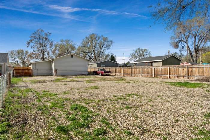 250 Hudson Ave, Nampa, ID 83651-2320 | For Sale ($362,900 250 Hudson Ave, Nampa, ID 83651-2320 | For Sale ($362,900