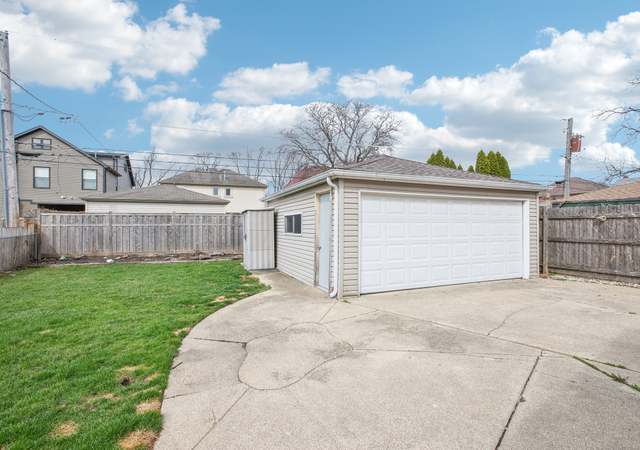 Photo of 8282 N Elmore St, Niles, IL 60714