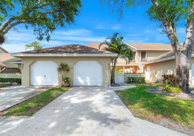 Property at 902 Maplewood Dr, Greenacres, FL 33415, 3 beds, 2.5 baths