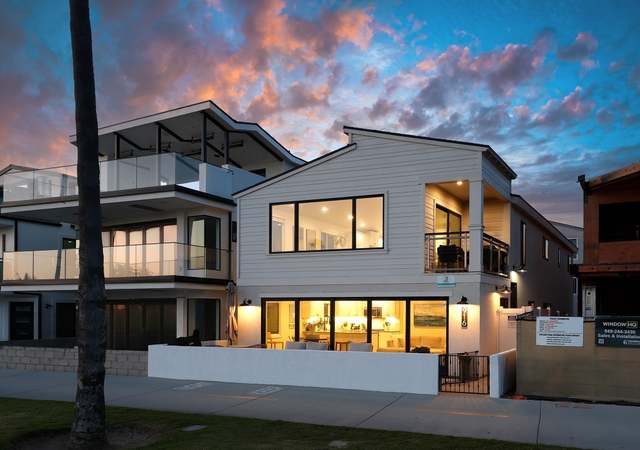 Property at 916 E Oceanfront, Newport Beach, CA 92661, 5 beds, 4 baths