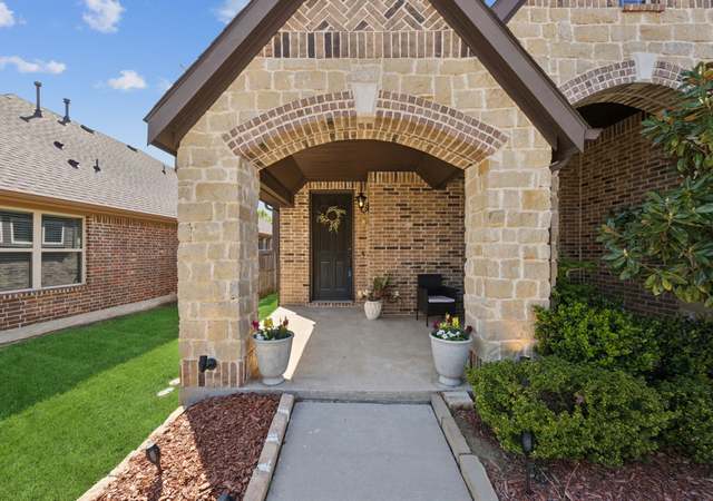 Photo of 1012 Snowbird Dr, Little Elm, TX 75068