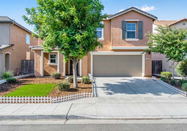Property at 1252 Peach Ct, Madera, CA 93638, 4 beds, 2.5 baths