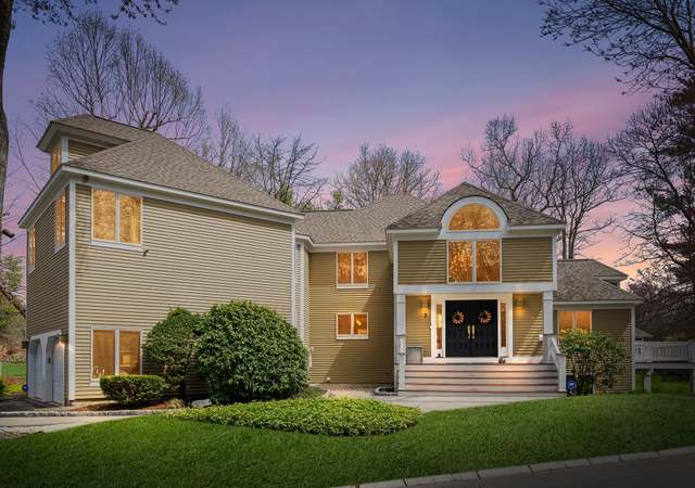 Property at 3 Choate Ln, Ipswich, MA 01938, 4 beds, 3.5 baths