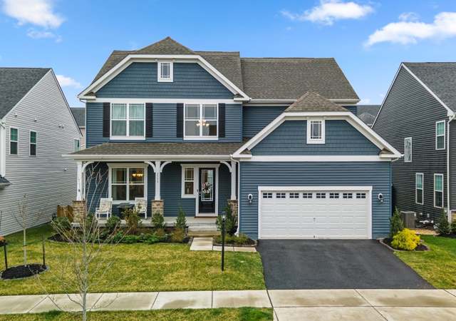 Property at 5756 Hawk Ridge Rd, Frederick, MD 21704, 4 beds, 4.5 baths
