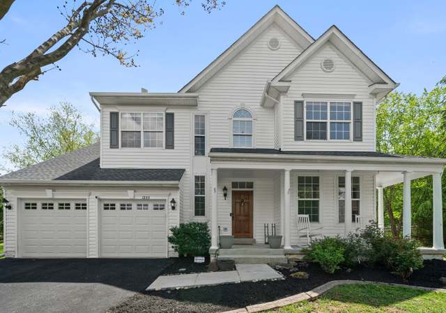 Property at 1255 Barksdale Dr NE, Leesburg, VA 20176, 4 beds, 3.5 baths