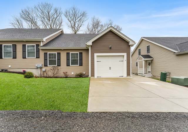 Property at 9 Lily Ln, West Warwick, RI 02893, 3 beds, 3.5 baths