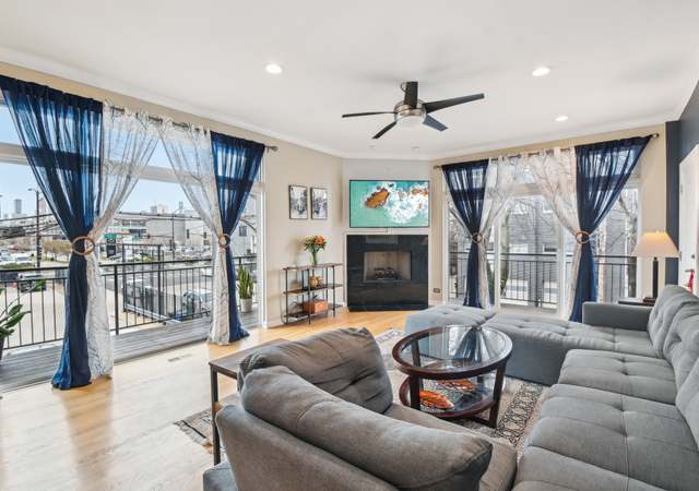 Photo of 1216 W Augusta Blvd #1, Chicago, IL 60642