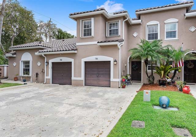 Property at 786 NW 132nd Ave, Plantation, FL 33325, 3 beds, 2.5 baths