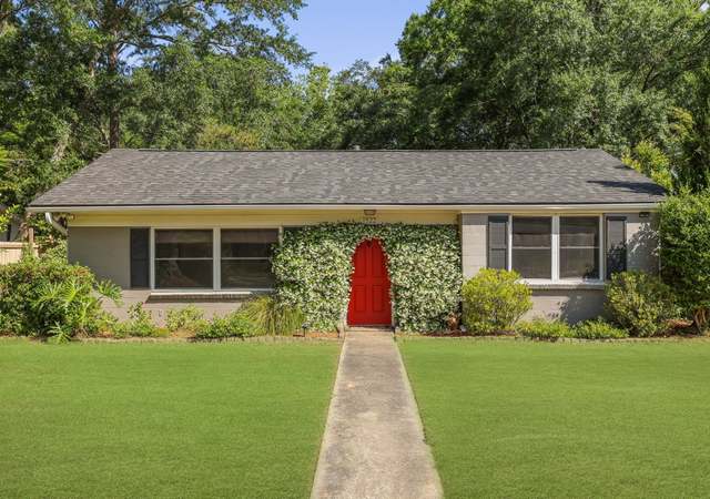 Property at 1522 Inland Ave, Charleston, SC 29412, 3 beds, 2 baths